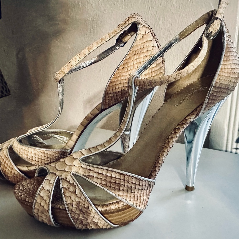These liquid silver heels are lit! Marciano size 7 platform snake skin sandals.